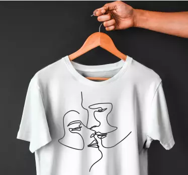 Abstract face connection t-shirt - TenStickers