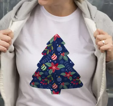 Christmas t-shirt with festive christmas tree design - TenStickers