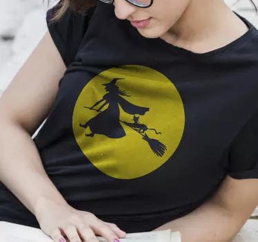 Halloween t-shirt witch on a broomstick - TenStickers