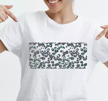 Leopard print style t-shirt - TenStickers