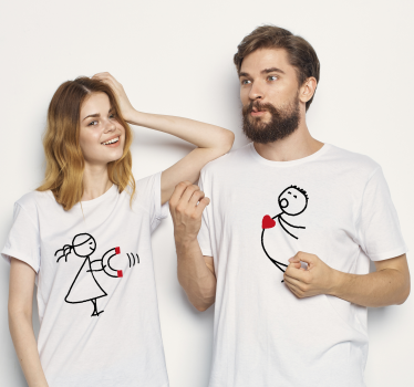 Magnetic love matching shirts for couples - TenStickers