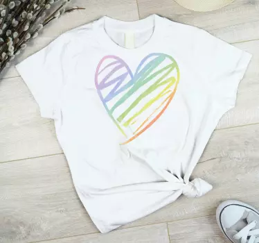 Multicolored heart design t-shirt - TenStickers