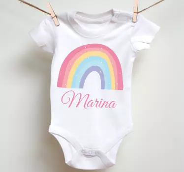 Rainbow personalized baby t-shirt - TenStickers