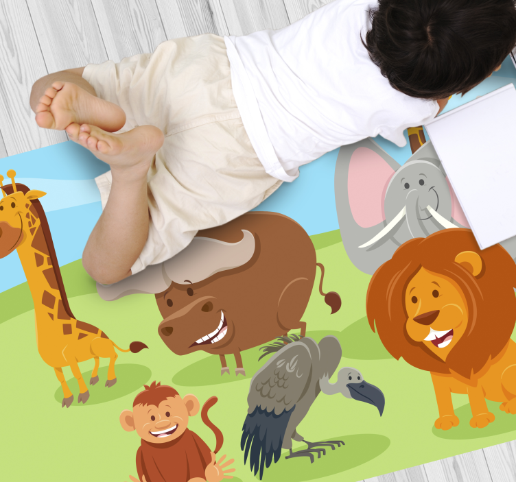 Charming Creature Friends kids rug - TenStickers