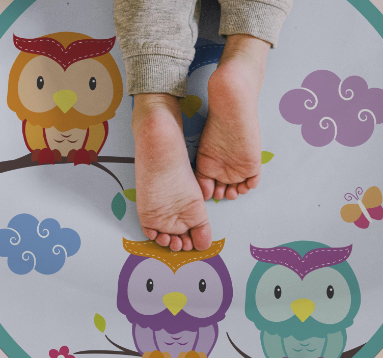 Colorful Owl Family nursery rug - TenStickers