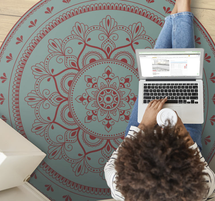 Complex circular illustration mandala rug - TenStickers