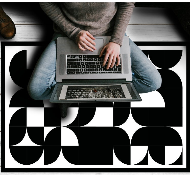 Curved Black Shapes geometric rug - TenStickers