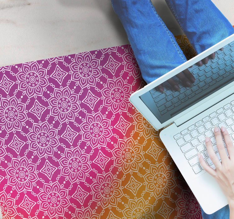 Elegant gradient mandala rug - TenStickers