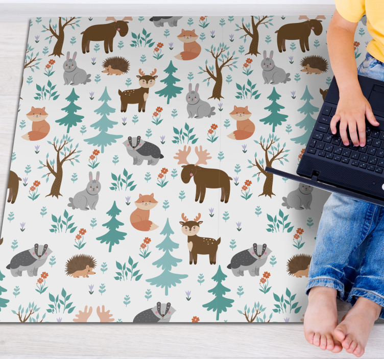 Forest animals playing baby play mat - TenStickers