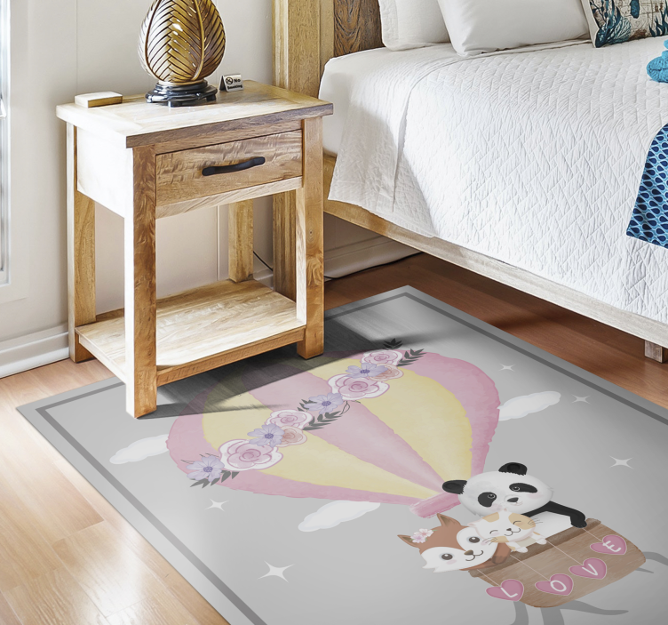 Kids carpet hot air balloon adventure - TenStickers