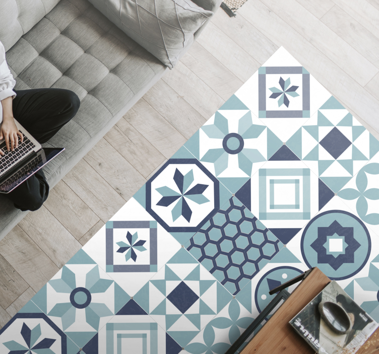 Mosaic rug inspired by mosaic tiles - TenStickers