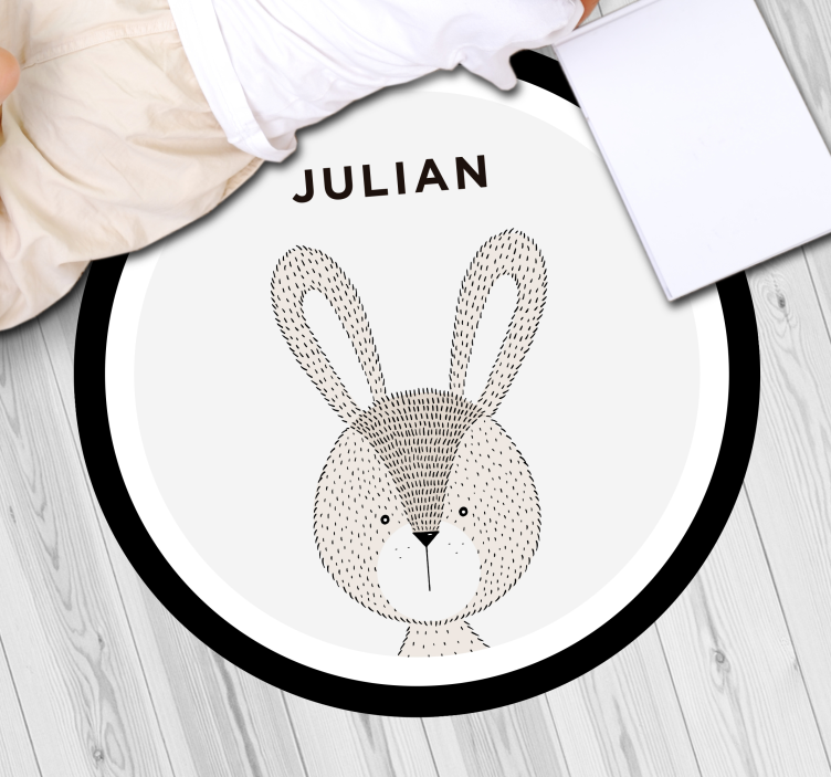Personalized Bunny nursery rug - TenStickers