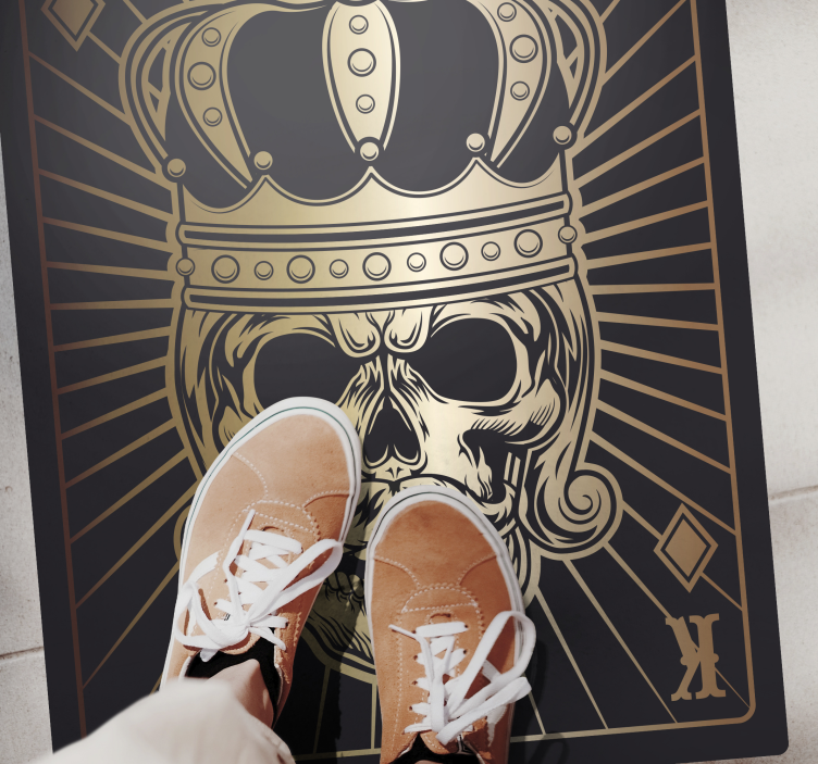 Skull crown motif halloween rugs - TenStickers