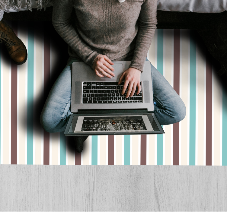 Stripes rug in blue stripes spectrum - TenStickers
