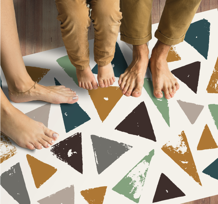Vibrant Triangle Motif minimalistic rug - TenStickers