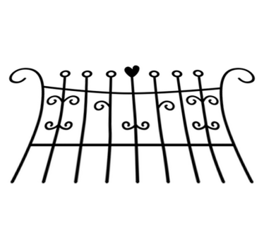 Bedroom carpet with heart fence design - TenStickers