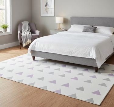 Bedroom carpet in gray and purple triangles - TenStickers