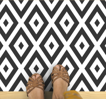 Black and white labyrinth tile effect tile mat - TenStickers