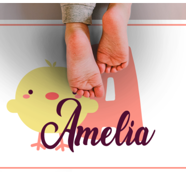 Chick with name and initial nursery rug - TenStickers