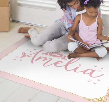 Custom crowned design kids rug - TenStickers