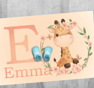 Cute giraffe for girl with name baby mat - TenStickers
