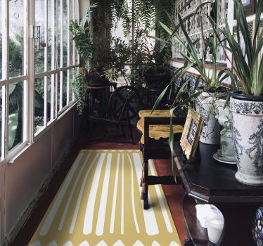 Yellow and white stripes and triangles stripes rug - TenStickers