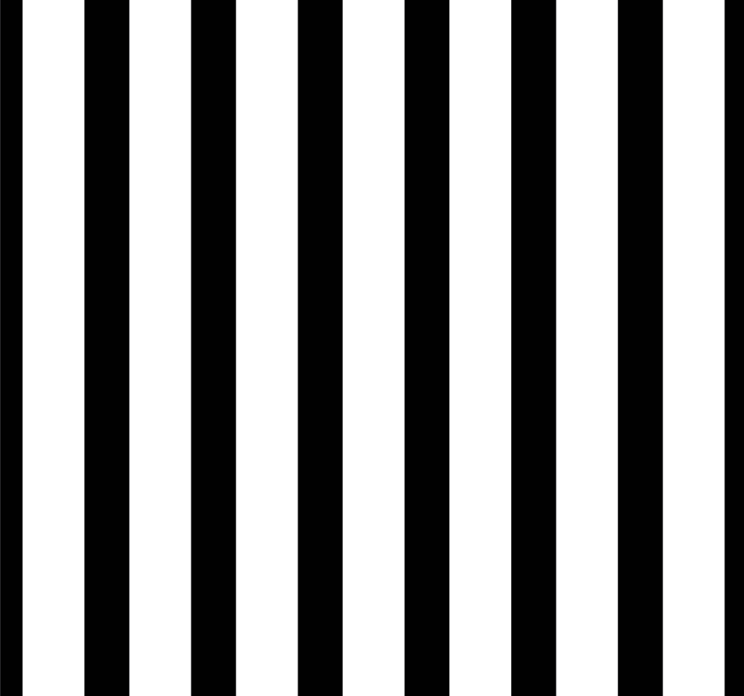 Bedroom carpet in classic black and white stripes - TenStickers