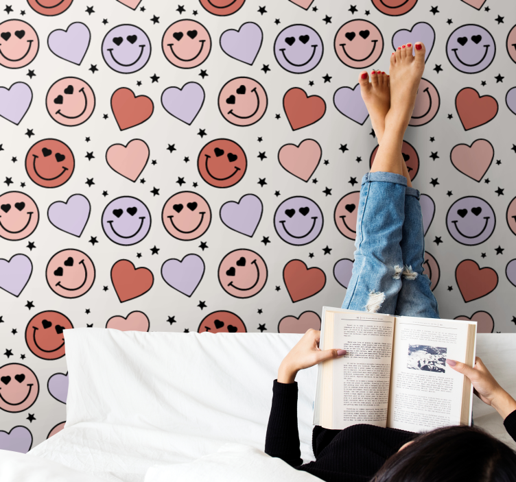 Smiley heart motif teenage bedroom wallpaper - TenStickers